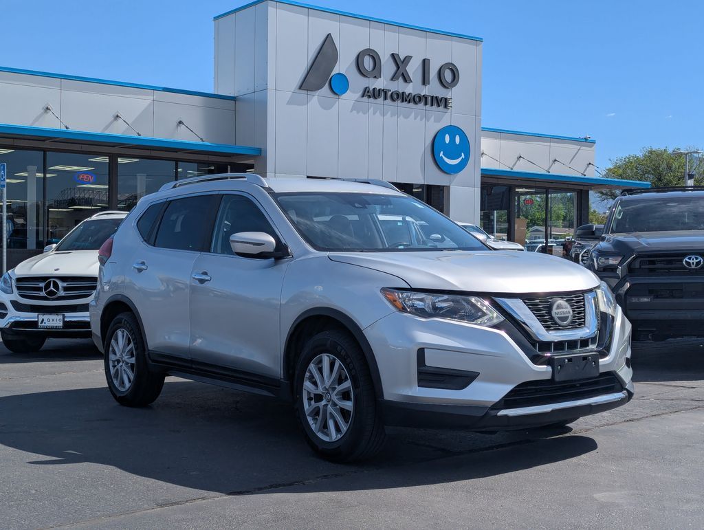 2020 Nissan Rogue SV
