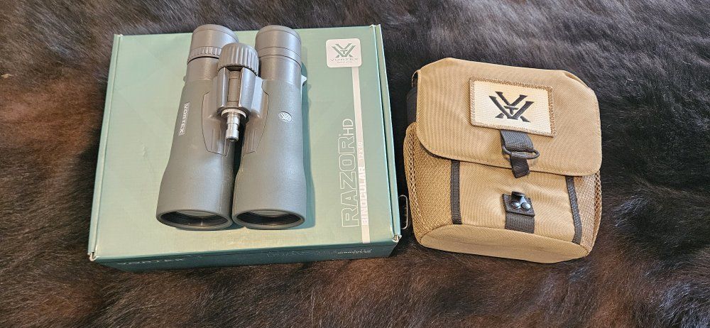 Vortex Razor HD Binocular 12x50