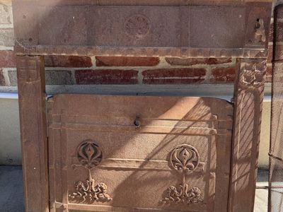 Vintage Cast Iron Fireplace Cover w Screen