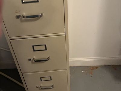 Filing cabinet 4 drawer