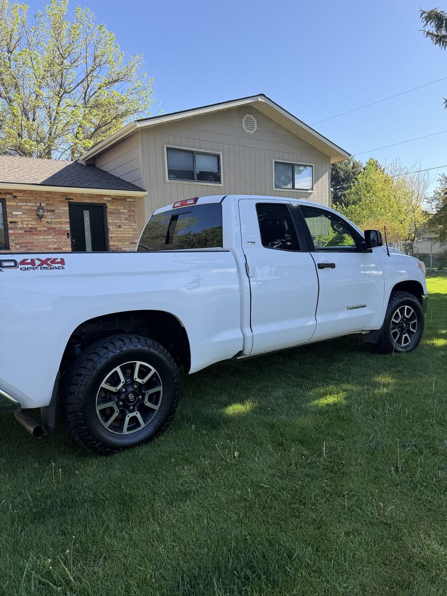 2015 Toyota Tundra TRD Off-Road