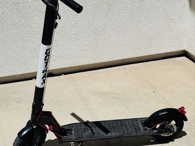 GOTRAX GXL V2 Electric Scooter
