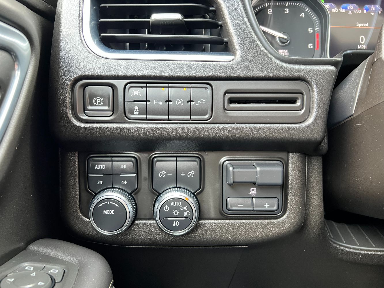 Main image 15