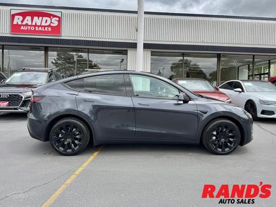 2024 Tesla Model Y Long Range