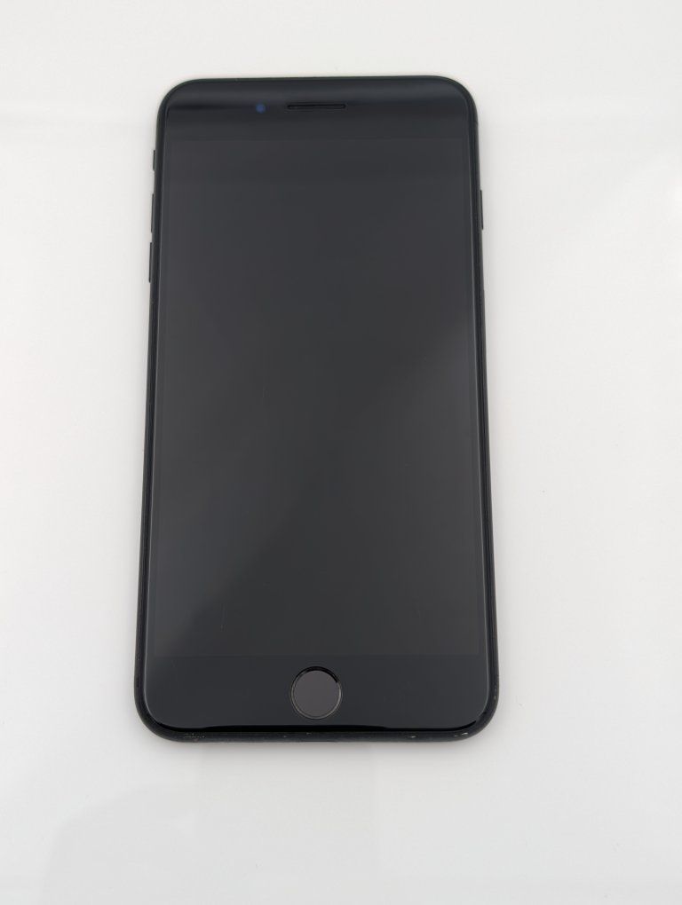 Apple iPhone 7 Plus | 32GB Black Factory Unlocked