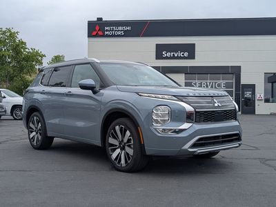 2026 Mitsubishi Outlander SEL