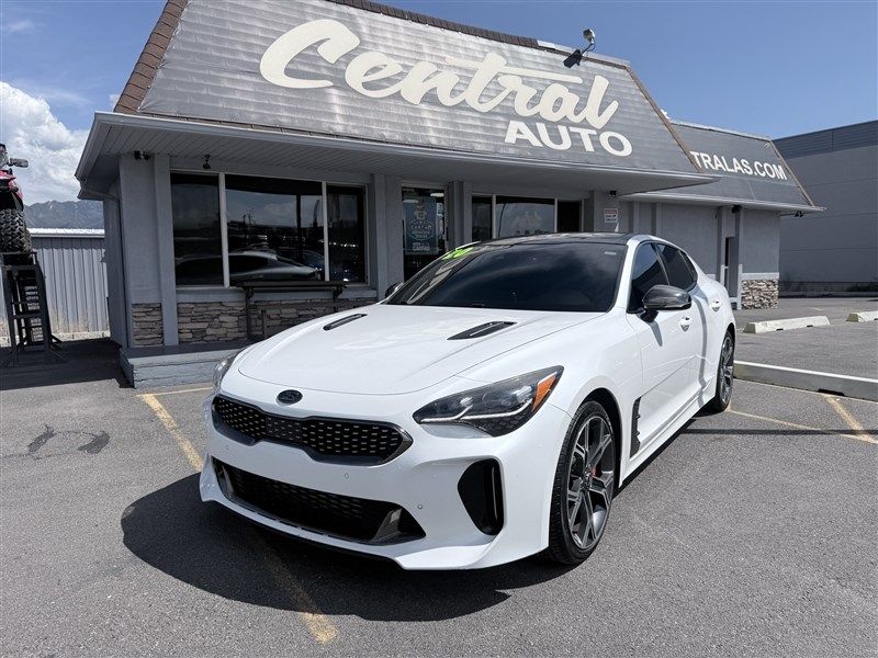 2020 Kia Stinger GT1