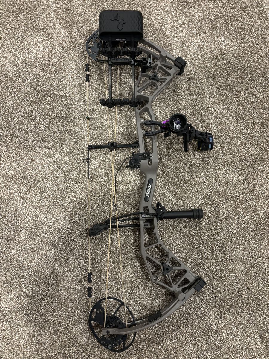 Bear Alaskan xt