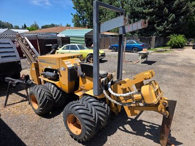 Maxi Sneaker trencher plow