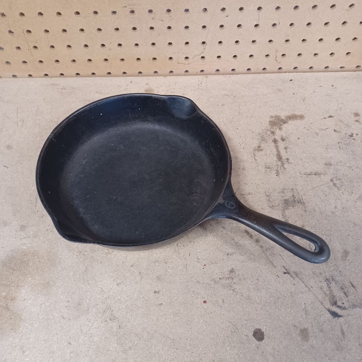 Wagner Ware cast iron skillet