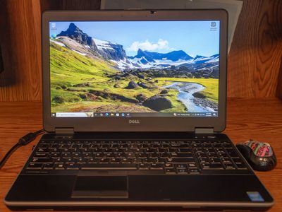 15" Dell Latitude E6540
