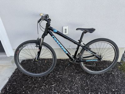 Cannondale Mountain Bike
