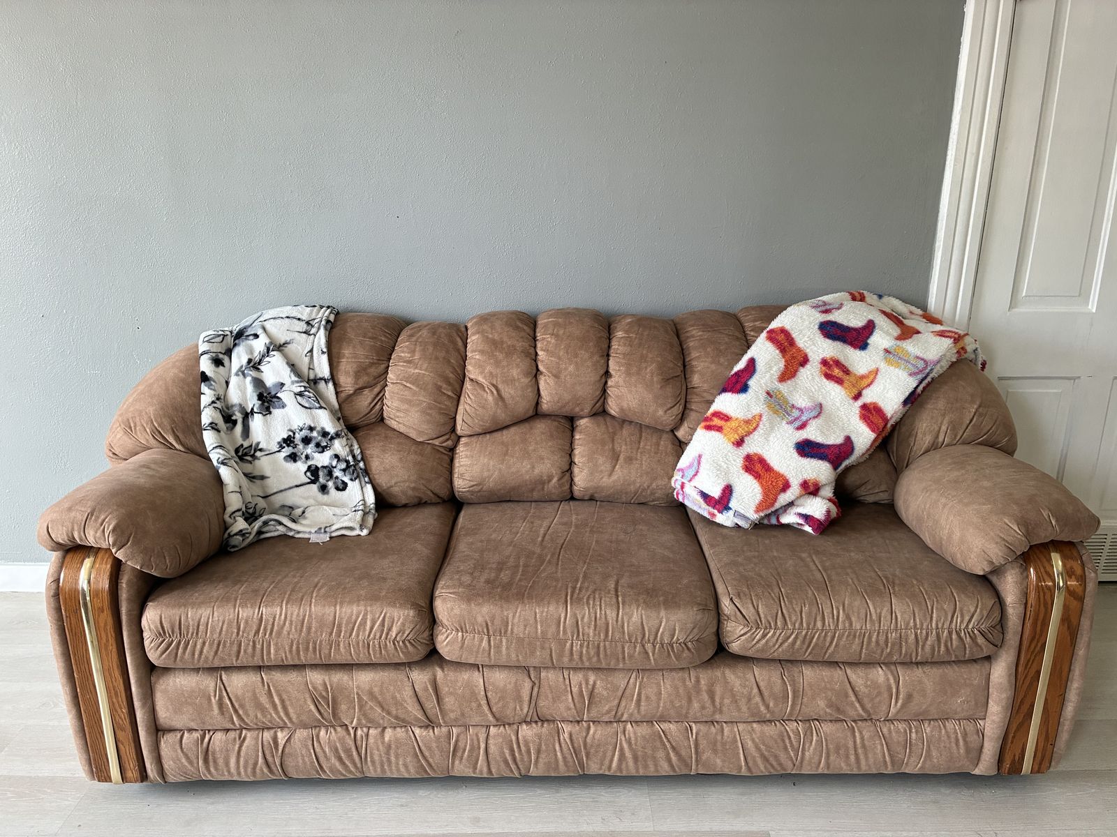 Couch and love seat set