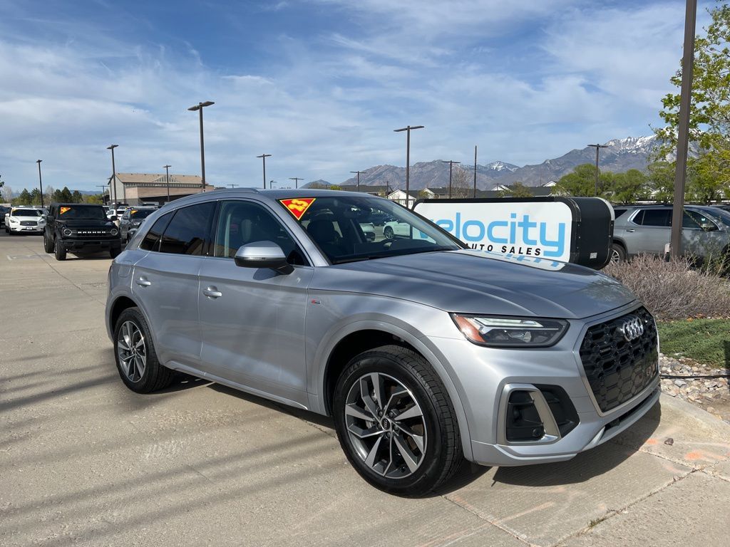 2023 Audi Q5 quattro S line Premium 45 TFSI
