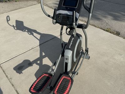 IFit Elliptical by NordicTrack - Excellent Condition