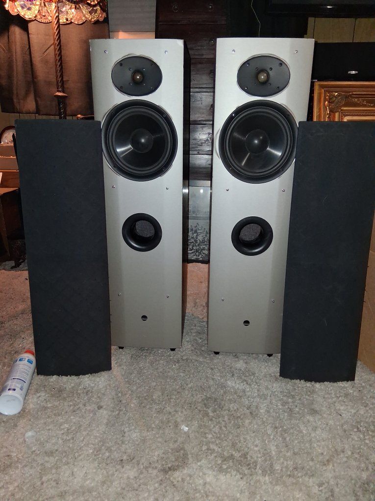 Athena Technologies Audition Series AS-F1-1 Tower Speakers (Pair) - Gray
