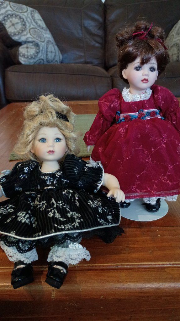 Fine Porcelain Marie Osmond Dolls, Vintage Design
