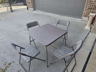 nice clean card , camp table