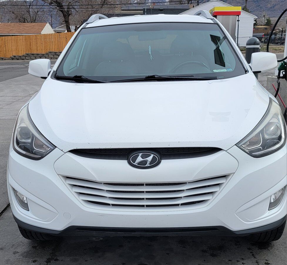 2014 HYUNDAI TUCSON SE