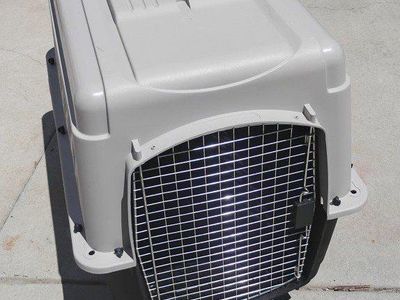 vibrant life 36 in large dog kennel cage crate like new very clean