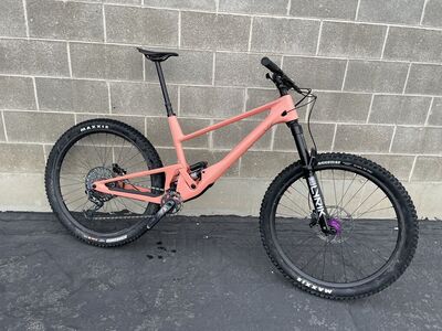 New Scor 4060 ST. $7,500 List. Upgraded! XL