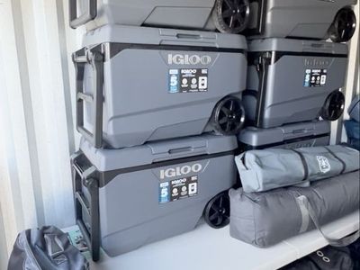 6 Igloo 90QT MaxCold Coolers - Camping Hunting Tailgating
