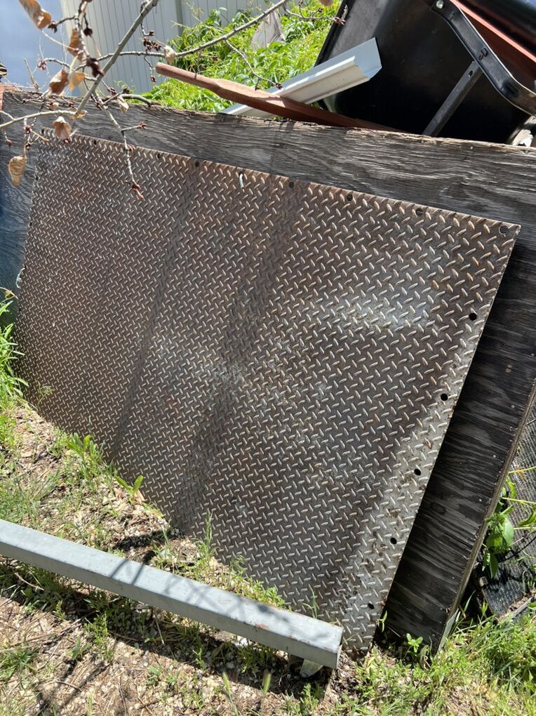 Steel Tread Plate 46 X 77 1/4 Thick