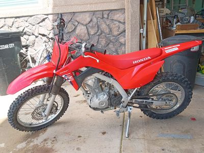 Dirt Bike - 2026 Honda CRF-125F
