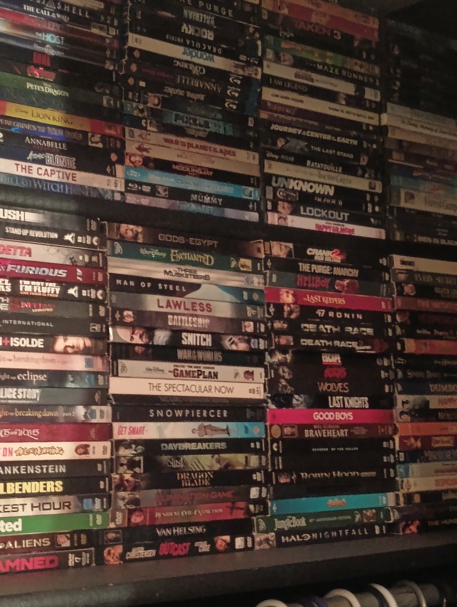DVD's jewelry, sweatshirts
