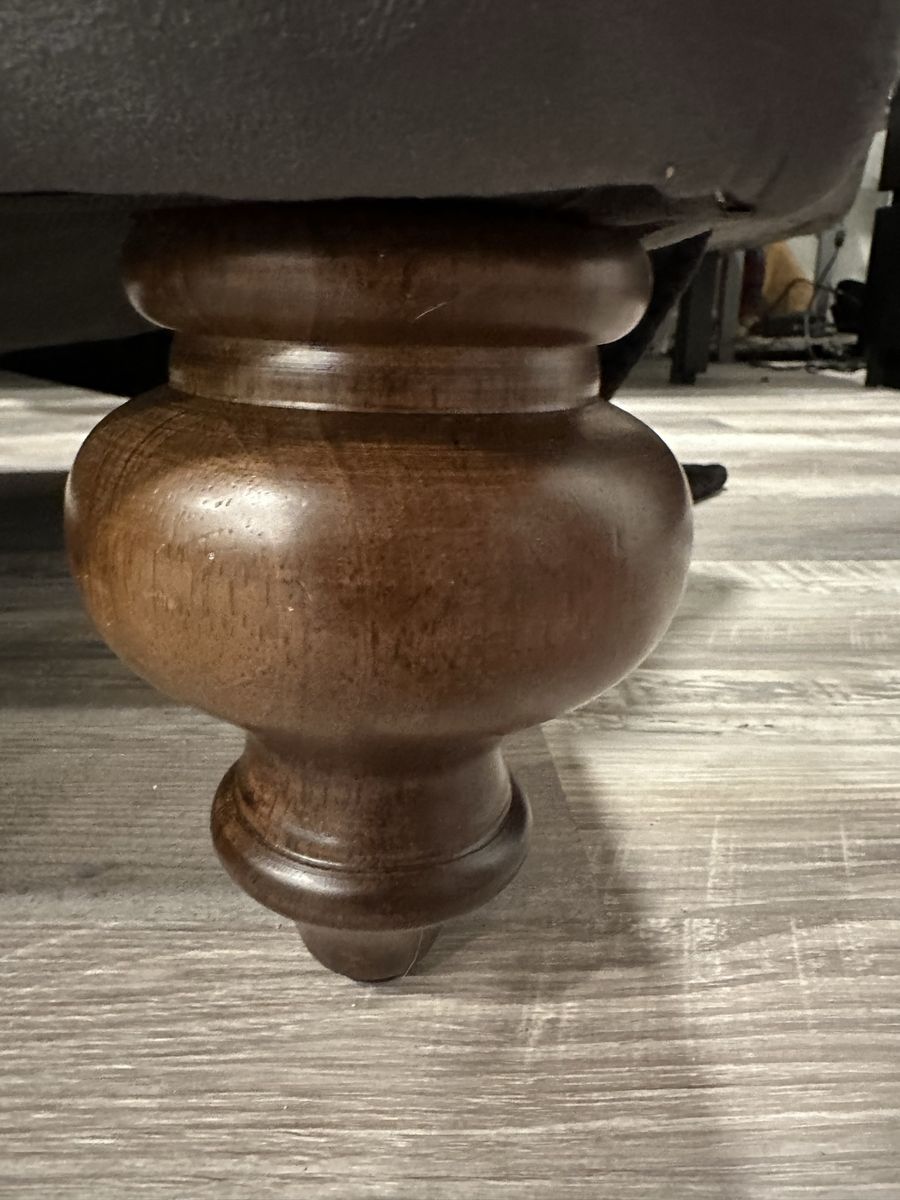 Main image 4