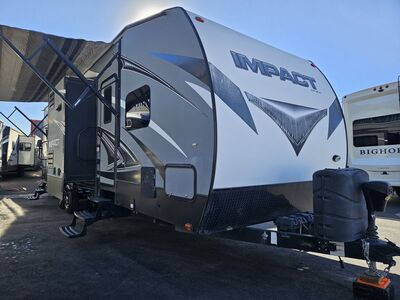 2018 Keystone Fuzion Impact 332 Toy Hauler 12ft Garage! Generator! Two Sildes!