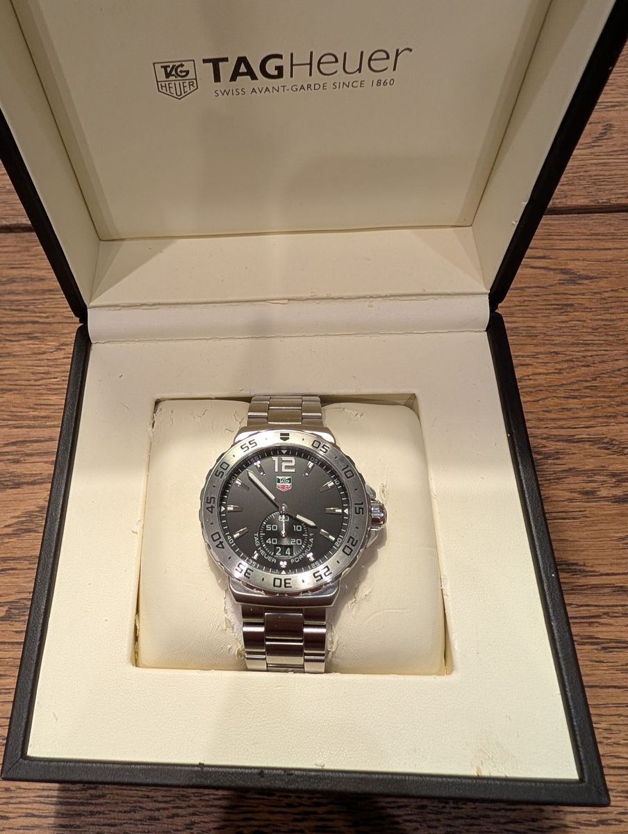 Brand New Tag Heuer Watch - Formula 1 - 42mm - Quartz - WAU1112