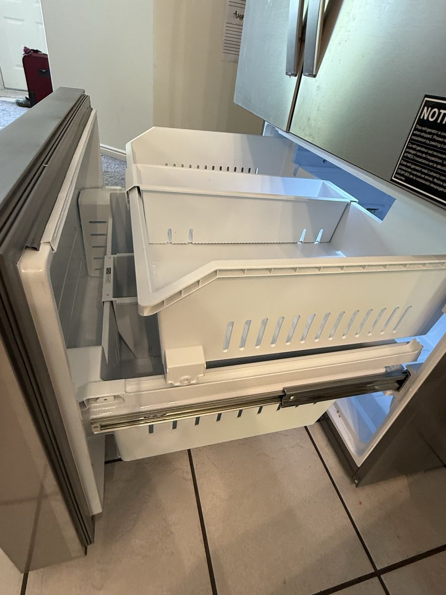 Main image 8
