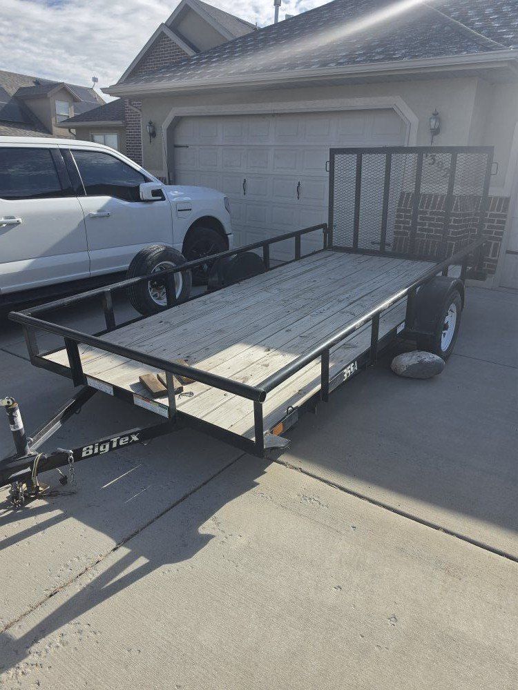 2017 big tex 35sa 14' by 6'4"