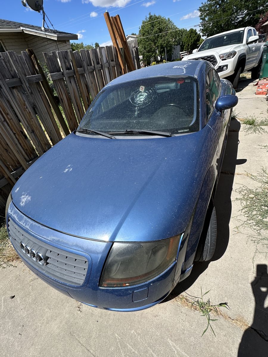 2001 Audi TT 