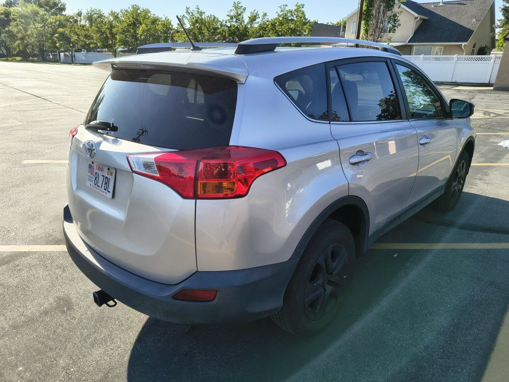 2013 Toyota RAV4 LE