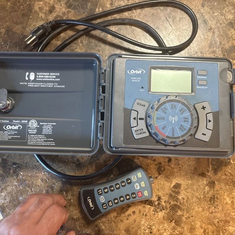 12 Zone Irrigation timer with Remote