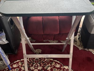 TABLE WORKS Ringside Dog Grooming Table