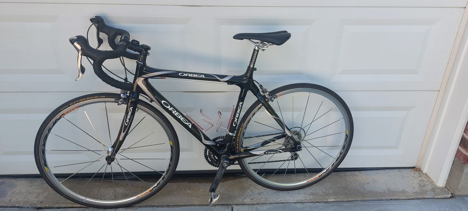 Orbea Carbon Road Bike with Shimano Ultegra Components and Mavic Wheels