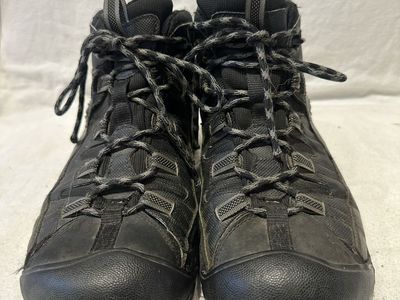 Keen Men’s Size 11.5 Black Wtrprf Hiking Boots