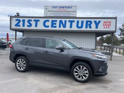 2025 Toyota RAV4 XLE Premium