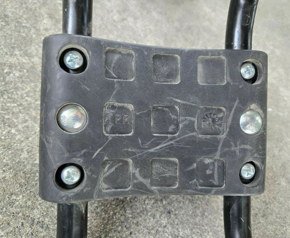 Main image 6