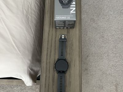 Forerunner 255 Carbon Gray