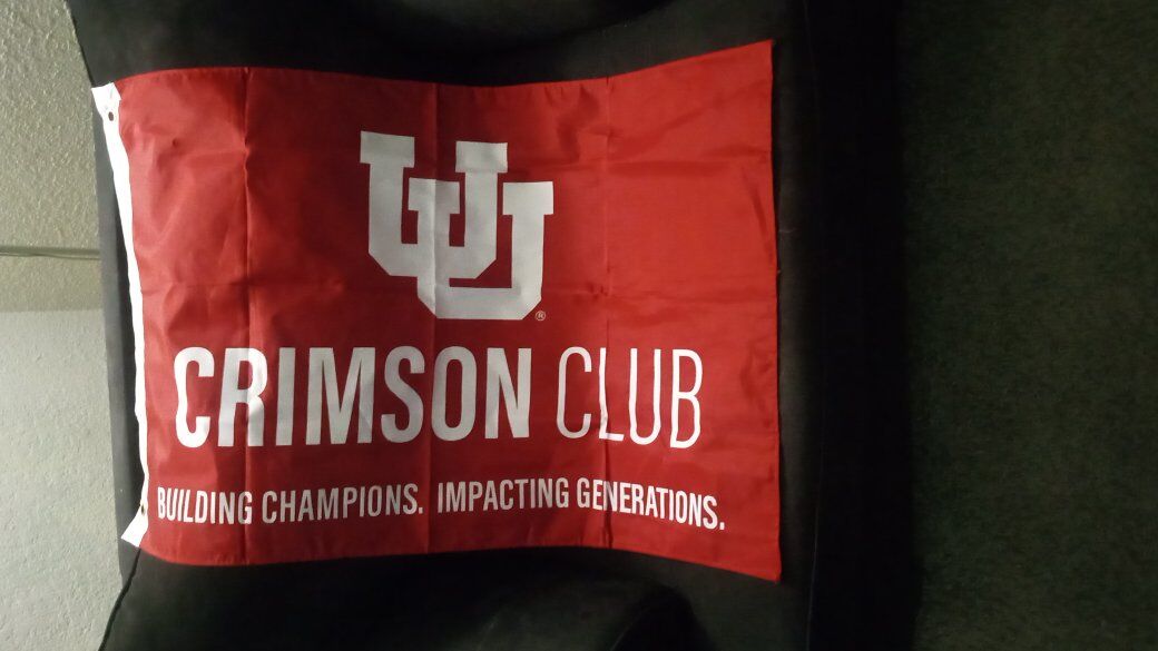 U of U Crimson Club Flag 3'x2'