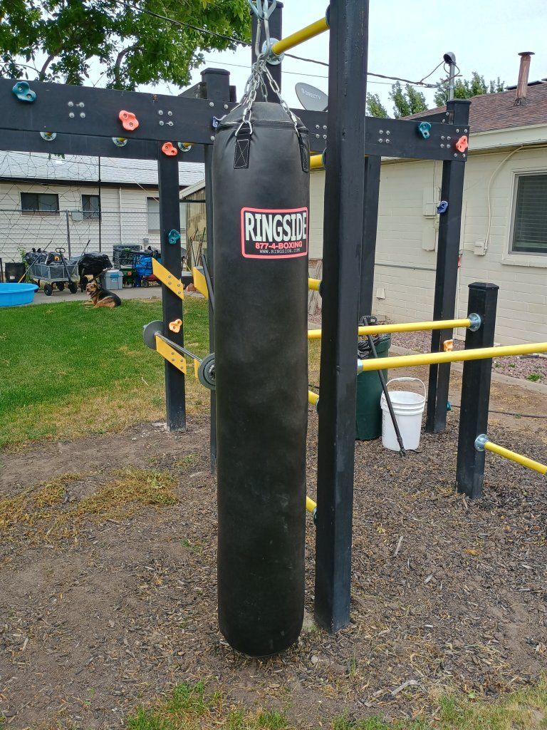 Ringside 100-Pound Muay Thai Heavy Bag $115