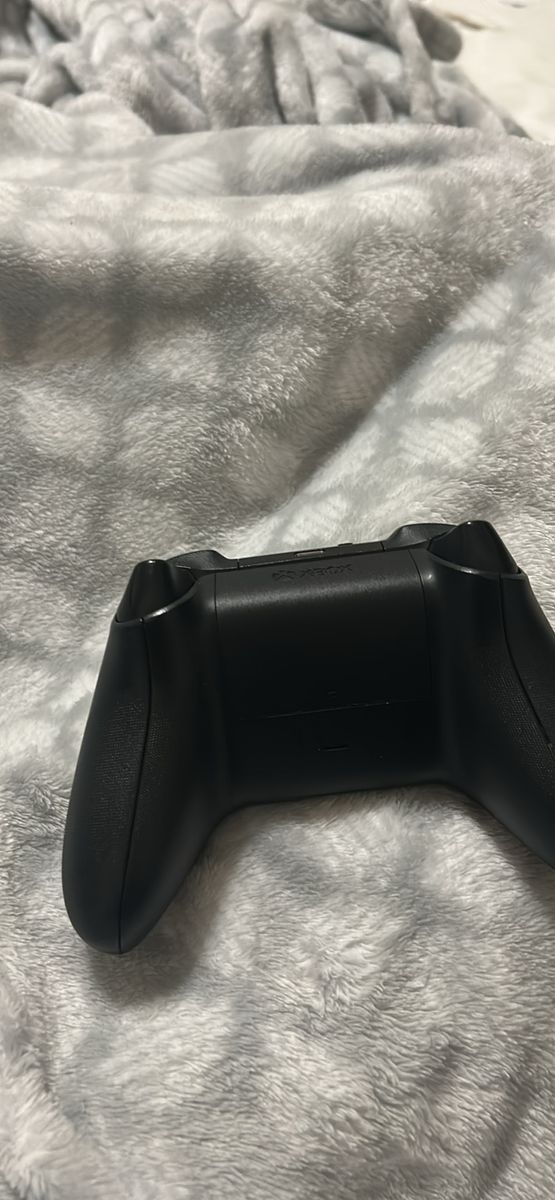 Black Xbox series s controller