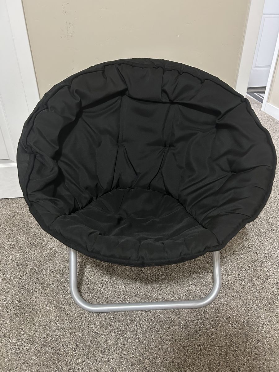 Black Saucer Chair
