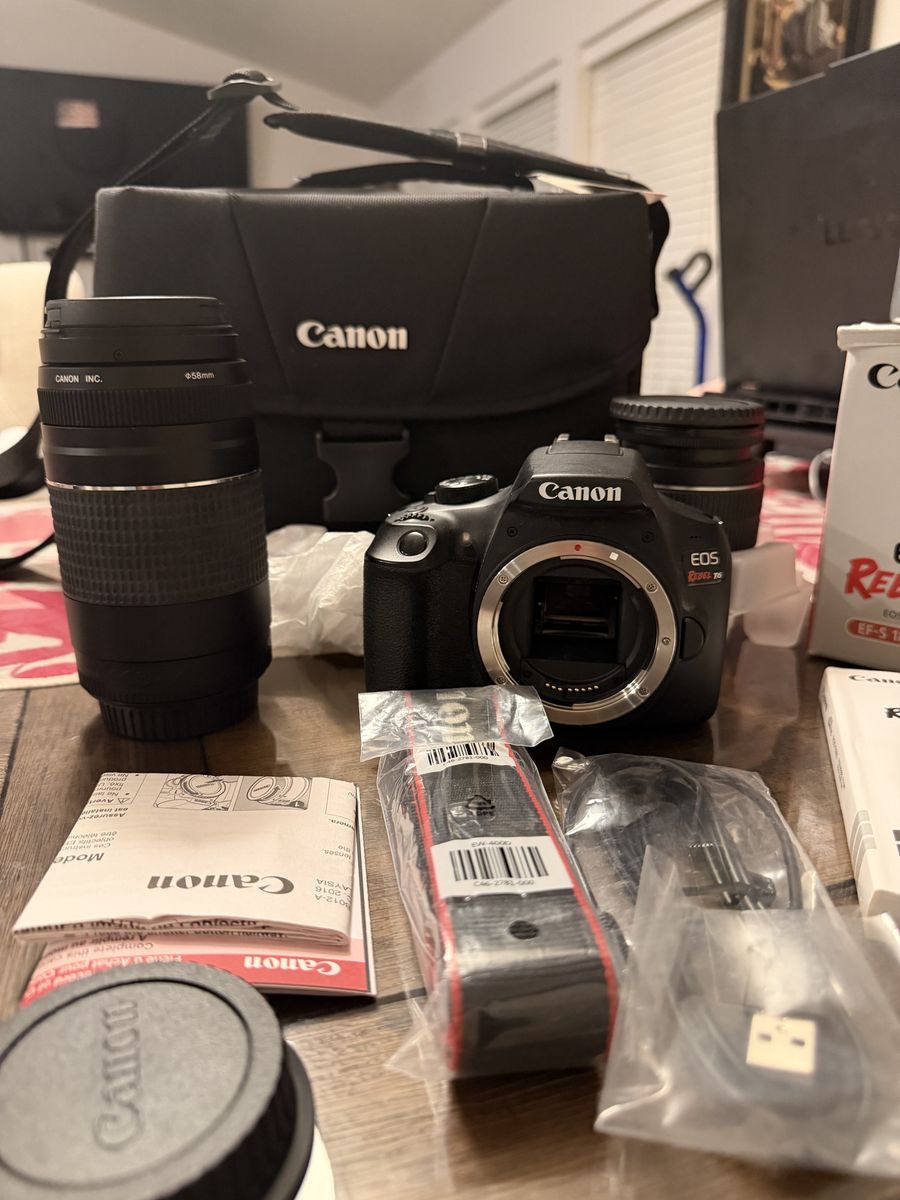 Canon Rebel EOS T6 Like New