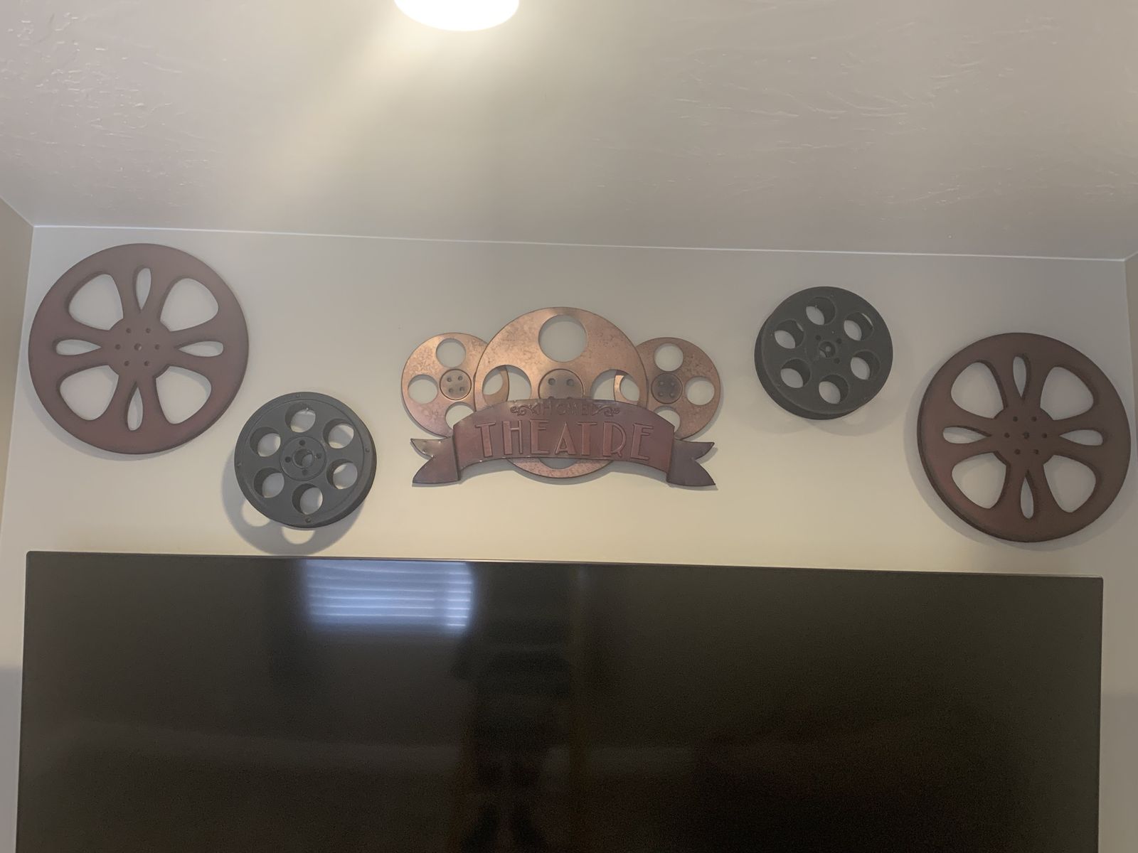 Main image 2