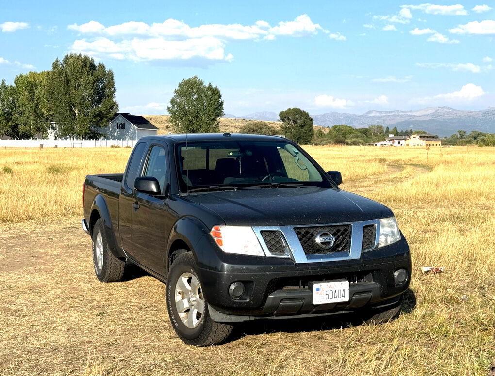 2013 Frontier Crew Cabnull